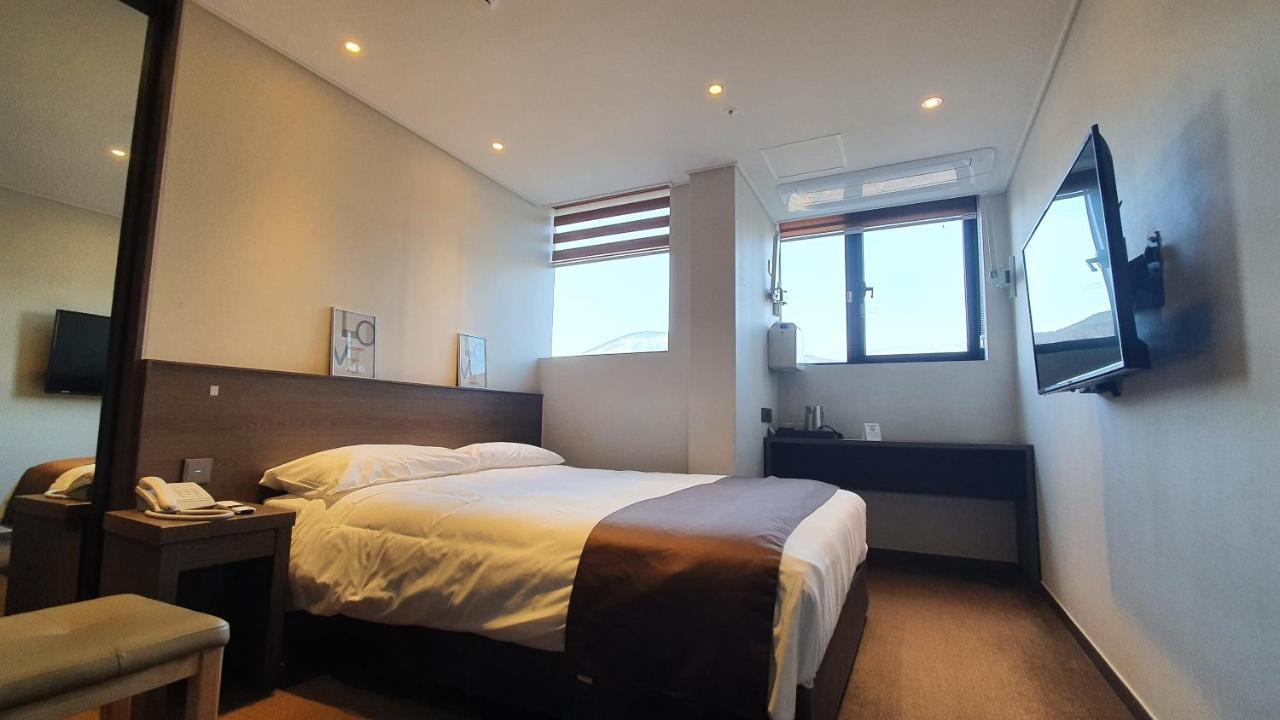 Grandmillions Hotel Seogwipo Exteriör bild