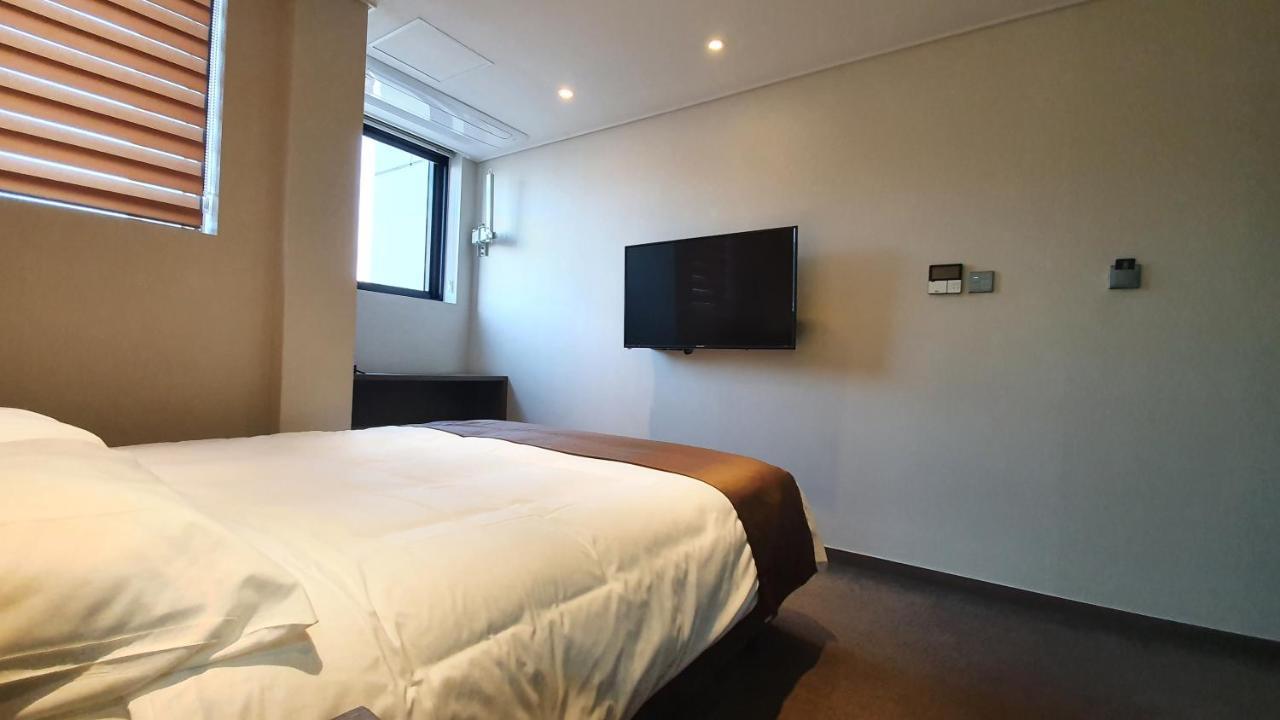 Grandmillions Hotel Seogwipo Exteriör bild