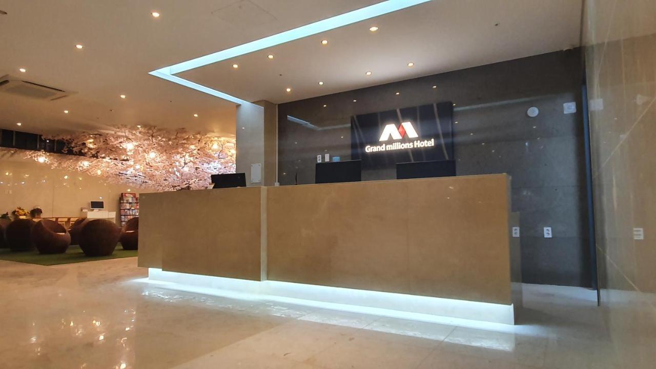 Grandmillions Hotel Seogwipo Exteriör bild