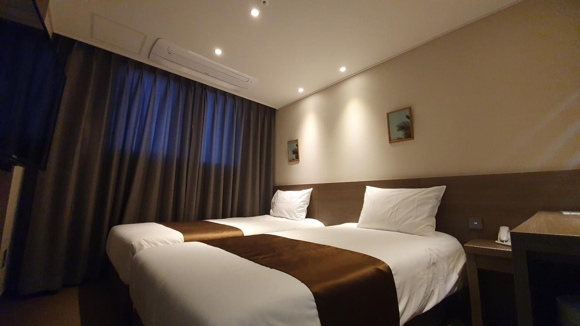 Grandmillions Hotel Seogwipo Exteriör bild