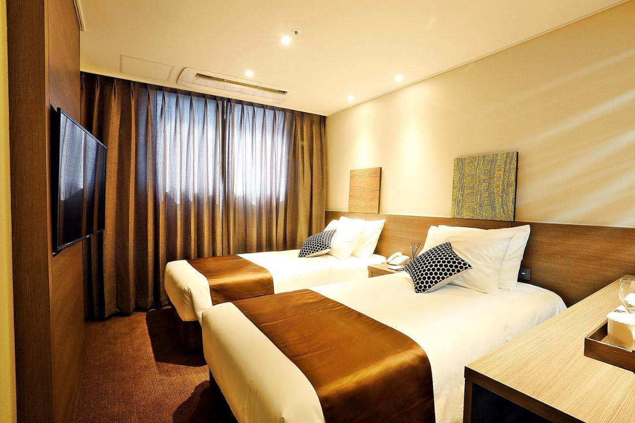 Grandmillions Hotel Seogwipo Exteriör bild