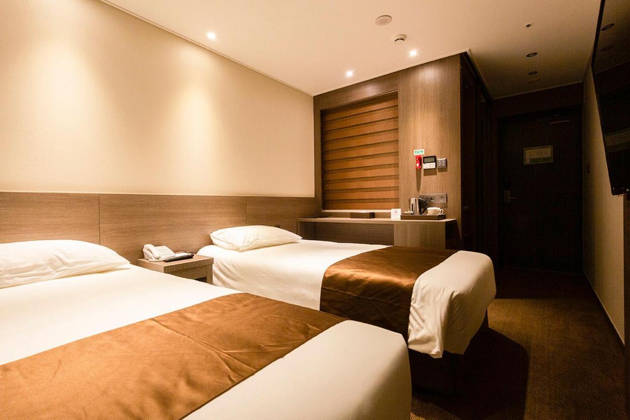 Grandmillions Hotel Seogwipo Exteriör bild