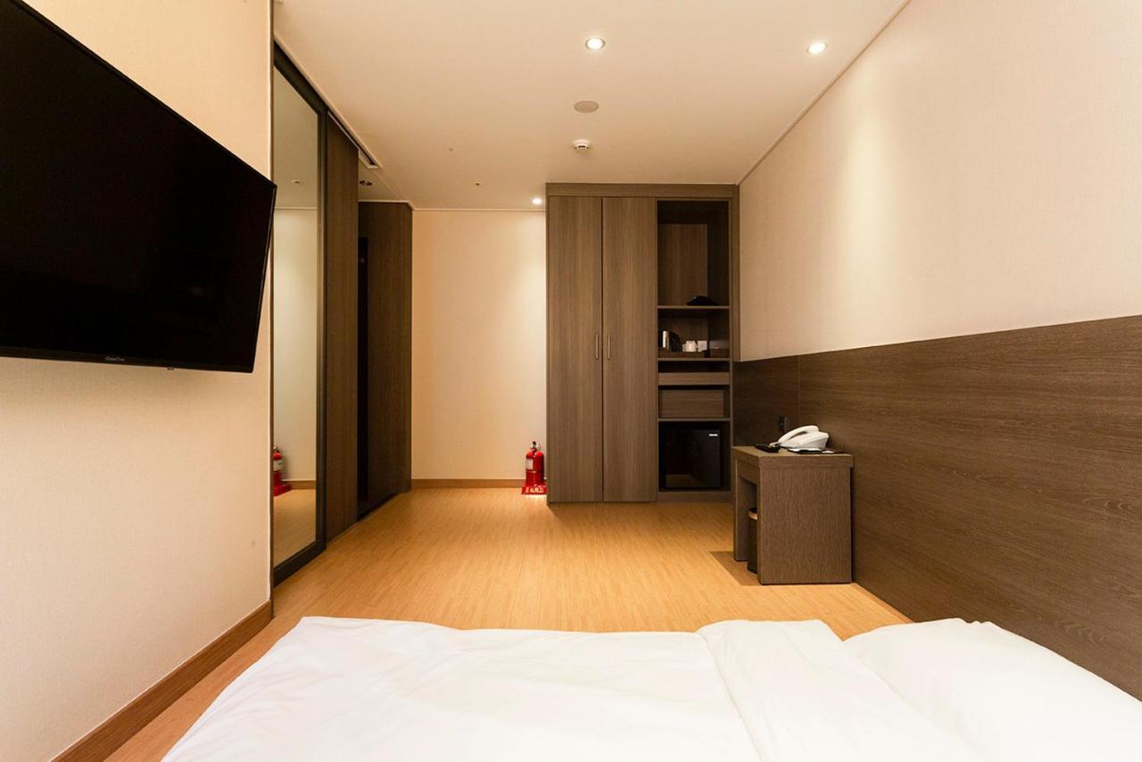 Grandmillions Hotel Seogwipo Exteriör bild